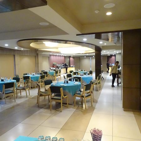 The Grand Arc Hotel & Convention Centre Shahjahanpur المظهر الخارجي الصورة