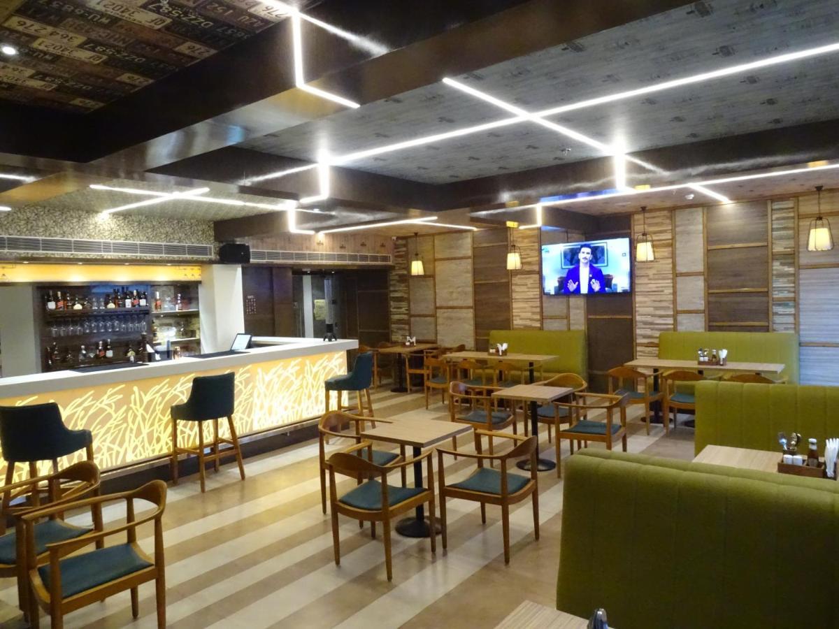 The Grand Arc Hotel & Convention Centre Shahjahanpur المظهر الخارجي الصورة