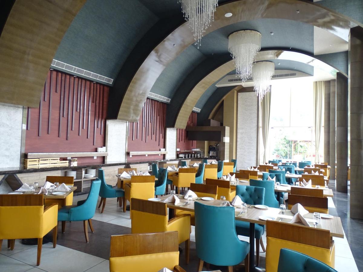 The Grand Arc Hotel & Convention Centre Shahjahanpur المظهر الخارجي الصورة