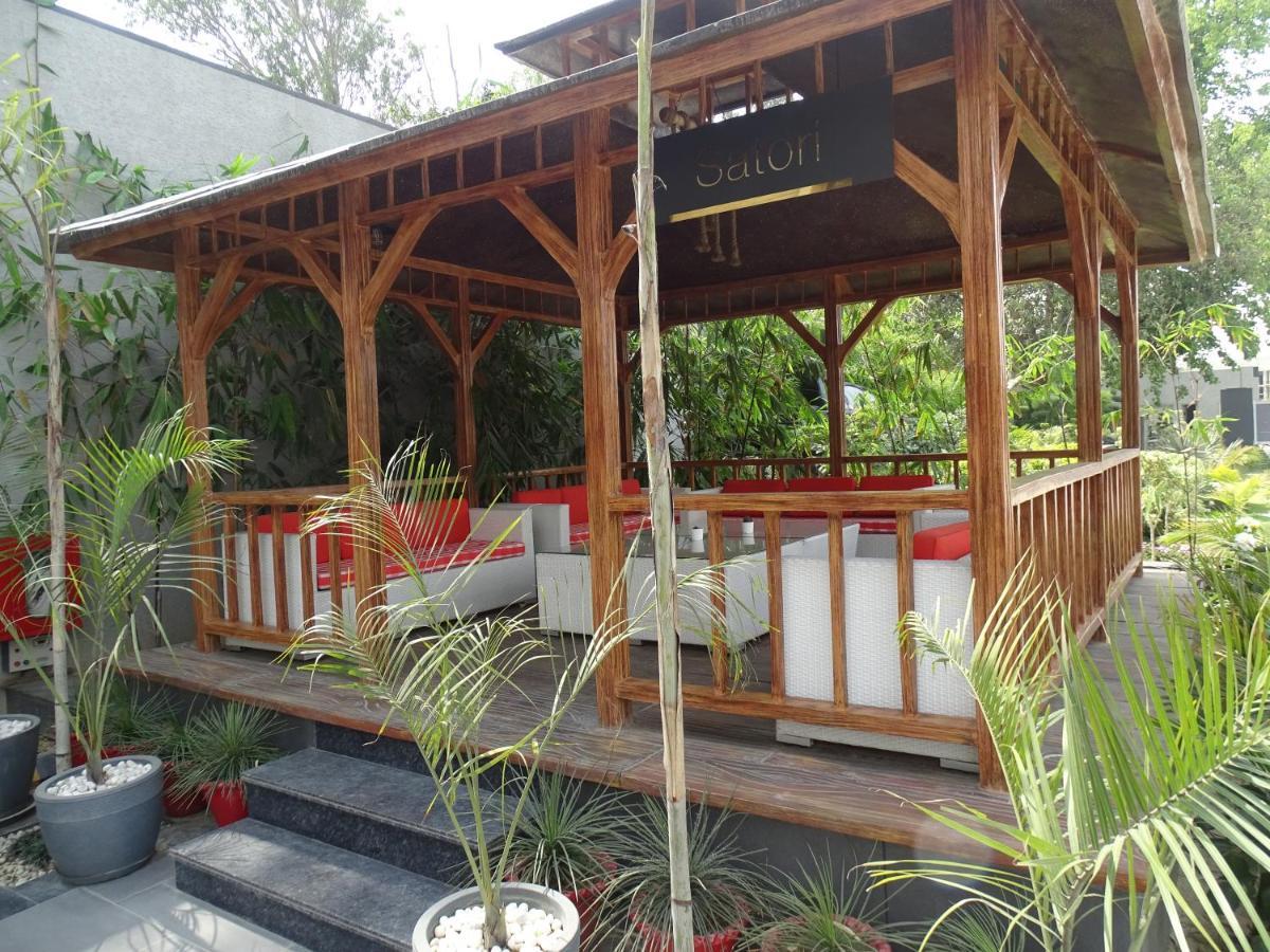 The Grand Arc Hotel & Convention Centre Shahjahanpur المظهر الخارجي الصورة